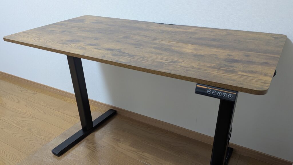 昇降デスクの外観